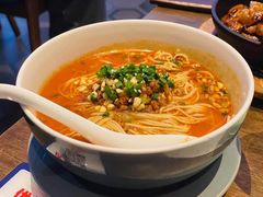 -港丽餐厅(龙之梦长宁店)