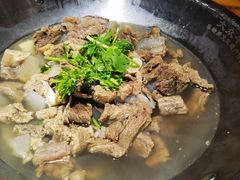 -大众跷脚牛肉馆·非遗传承单位(峨眉山店)