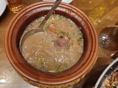 -钵家大院·地道湖北菜(江夏·大花岭店)