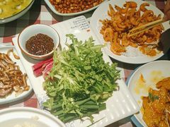 -小锅饭豆腐馆(嘉陵江街店)