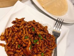 京酱肉丝-乐忻皇朝汇(环贸iapm商场店)