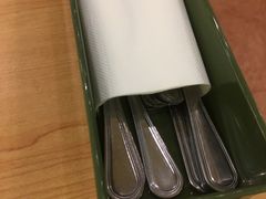 餐具摆设-萨莉亚意式餐厅(南京环亚凯瑟琳广场店)