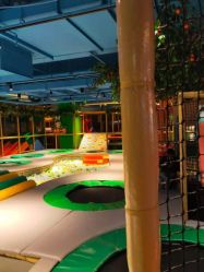 -波比一号儿童乐园(圣熙8号店)