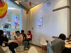 大堂-满记甜品(荟聚购物中心店)