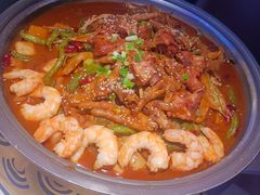 -徐记小怪兽肉蟹煲店(哈西万达金街店)
