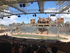 -七彩云南欢乐世界