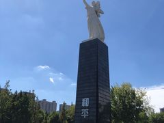 -侵华日军南京大屠杀遇难同胞纪念馆-停车场
