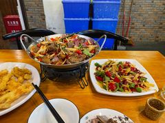 -小厨子私房菜·云南美食店