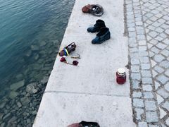 -多瑙河畔鞋履雕塑