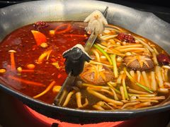 -湊湊火锅·茶憩(打浦桥日月光店)