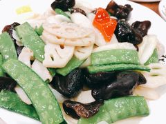 -花溪雨·森林餐厅(石基店)