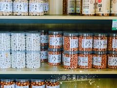 零售区-段氏奇香花生米(长嘉汇店)