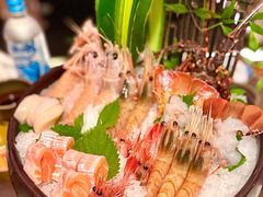 -万岛日本料理铁板烧(万泰国际店)