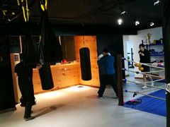 -豹变搏击俱乐部(玉城大厦店)
