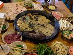 -岗上渣渣老火锅(两路口店)