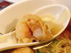 招牌鲜虾云吞面-深仔记茶餐厅(亚士厘道店)