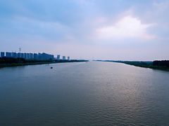 -南京眼步行桥