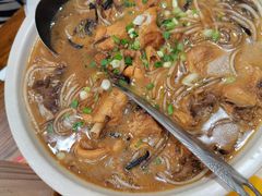 小鸡炖蘑菇-李老哈·东北菜(宋园路店)