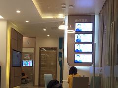 -维乐口腔(美维云门诊陆家嘴店)