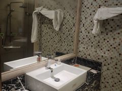 -维也纳酒店(广州番禺市桥地铁站店)