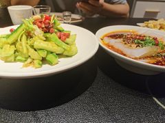 -辣尚瘾·烤鱼·新川菜(牡丹园直营店)
