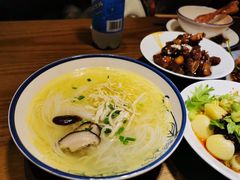 -二孃鸡爪爪(东风路总店)