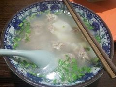 -老新隆牛肉锅贴(新街口店)