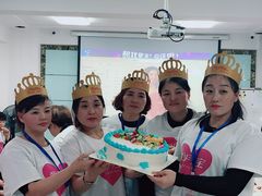 -爱月宝月嫂·育儿嫂(哈尔滨总店)