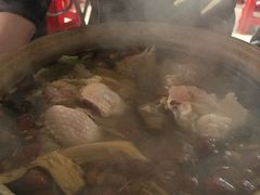 -威邵鸡煲(西华路总店)