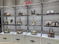 -Gucci(首创奥特莱斯店)