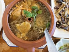 -小厨子私房菜·云南美食店