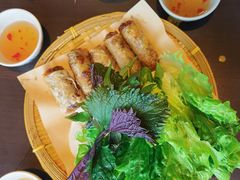 -大头虾越式风味餐厅(光明广场店)