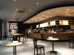 -星巴克臻选(郑州国贸360广场店)