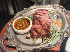 -LESCEDARS Brasserie Bistro香柏树