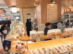 -檗谷·面包·咖啡·轻食(华贸天地店)