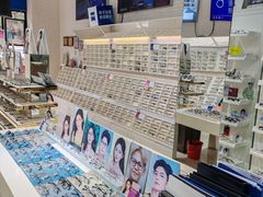 -诺柯视眼镜-蔡司依视路官方工厂店(淞南一店)
