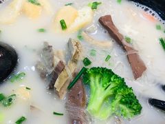 -鸭小妹鸭血粉丝(老门东店)