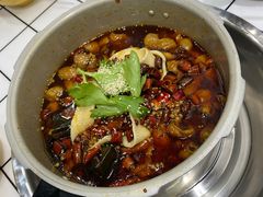 -晓彭肥肠鸡·泡椒鸡火锅(水木天地店)