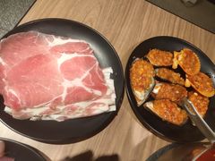 -千滋百味自助烤肉火锅(东门町店)