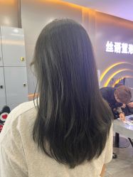 -丝语萱形象