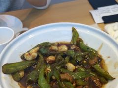 -关东小磨东北菜(上海长风大悦城店)