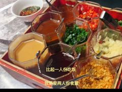 -禄婶鸡煲·打边炉