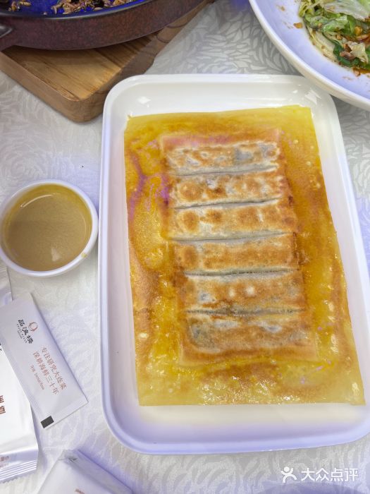 品海楼·大连海胆锅贴馆(东港店)虾爬子锅贴图片