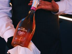 -MONICH牛排融合餐厅(和义大道购物中心店)