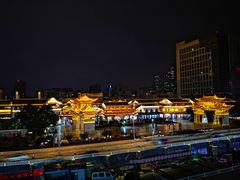 -老滇山寨•云南特色菜•地方菜•民族风情歌舞表演(金碧店)