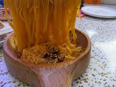-小董哥烤串·爆汁大油边(故宫店)