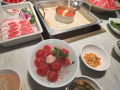 -尚尚仙·酸汤猪手·猪肚鸡火锅(华联万柳购物中心店)