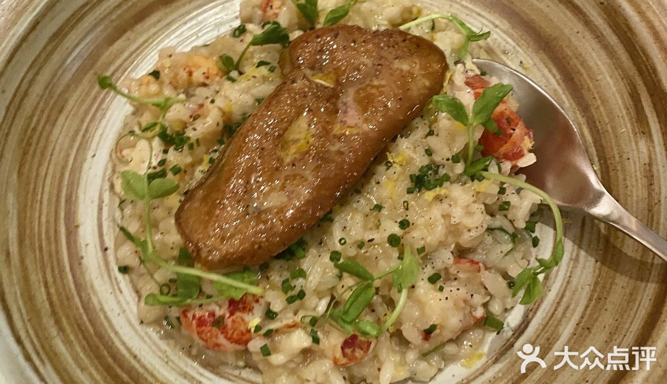 意大利餐酒馆｜木炭窖炉烤制的pizza🍕