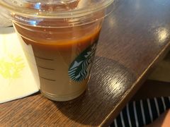-星巴克臻选(上海长风大悦城店)