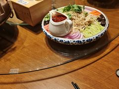 麻辣牛肚丝-小鱼故事海鲜饺子(立山店)